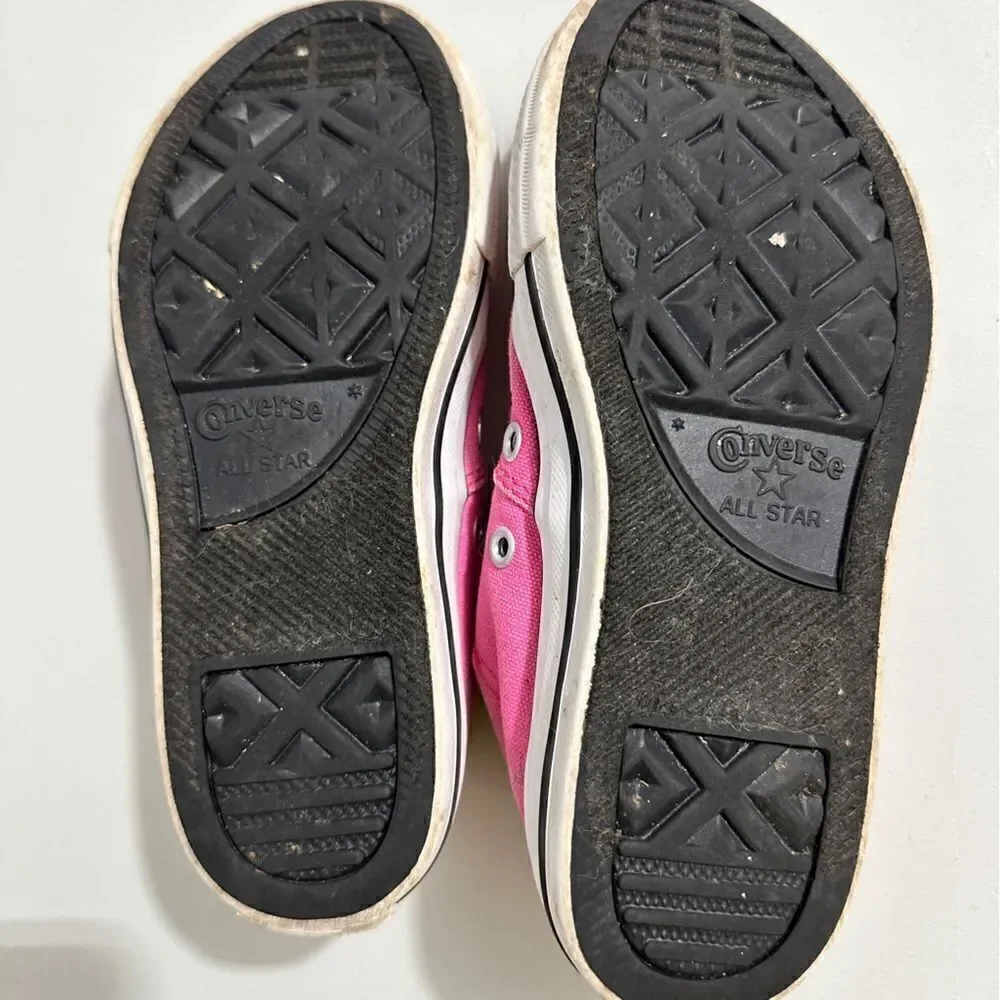 Converse All Star Maddie Stars Pink child size 13 shoe